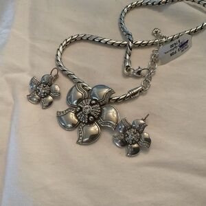 Brighton Chloe Silver Floral Necklace Set